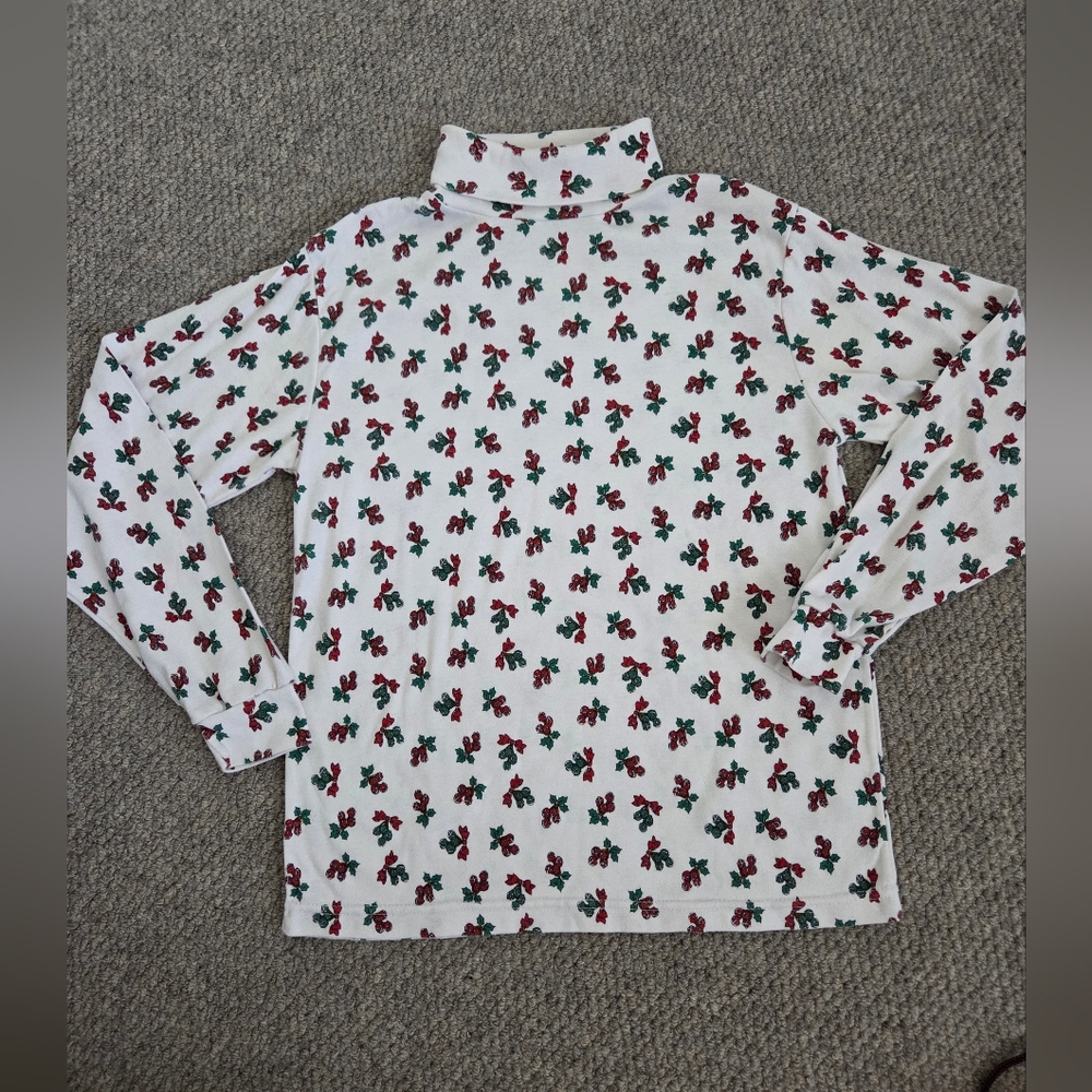 Vintage Holiday Turtleneck Long Sleeve Top